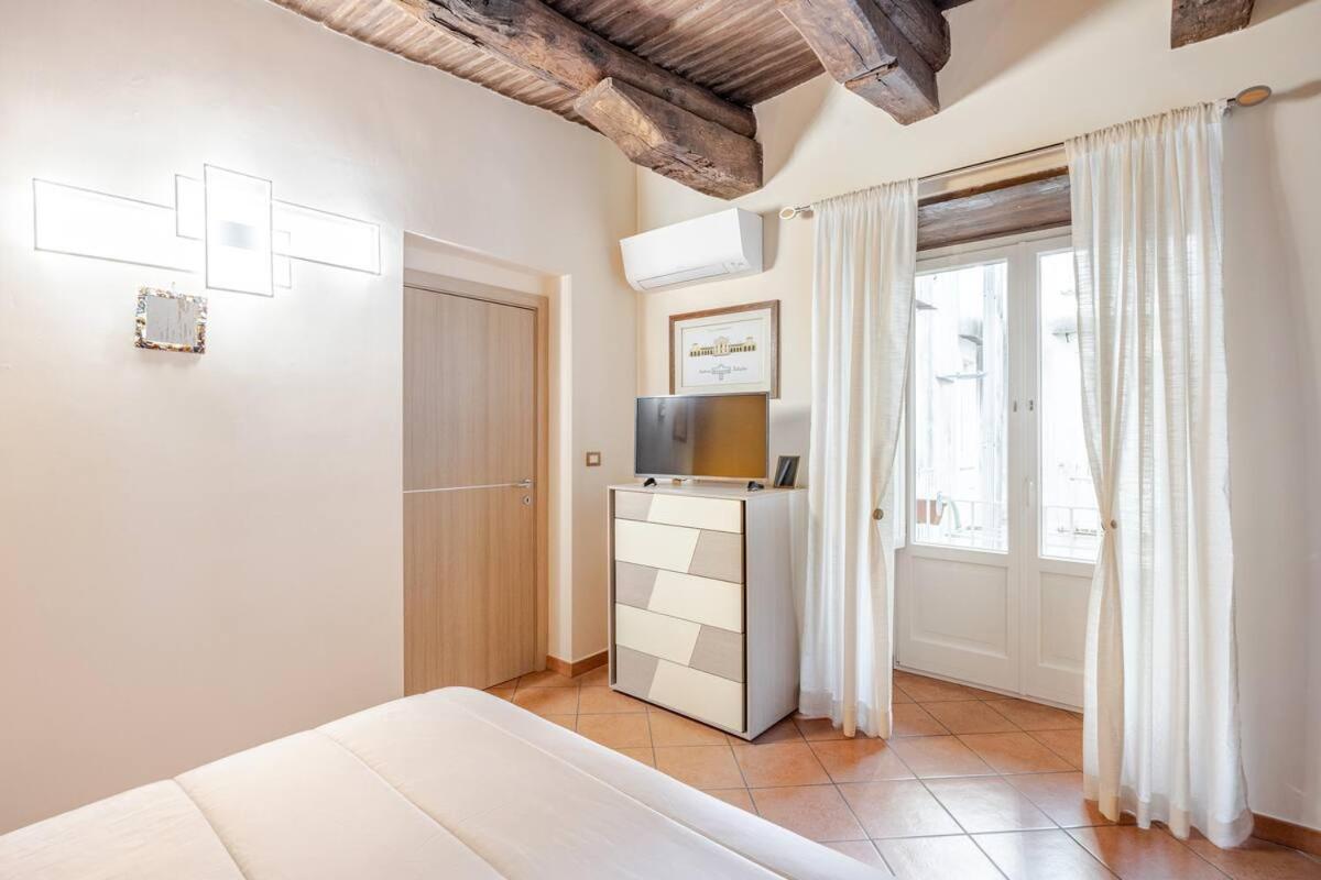 Casa Albertino-In The Heart Of Napels Buitenkant foto